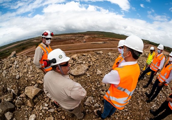 Mineração Vale Verde: Secretário Rafael Brito celebra contratação de 2 mil trabalhadores