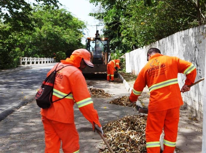 Aos poucos os trabalhos vão sendo normalizados em Marechal Deodoro