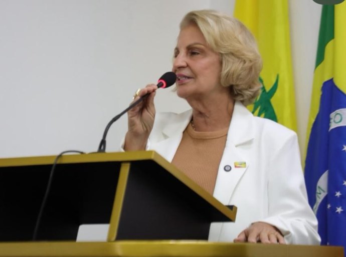 Prefeita prestigia abertura do ano Legislativo do Pilar otimista pelo amplo apoio da bancada