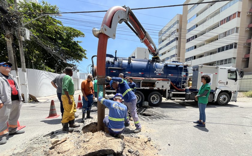 Prefeitura de Maceió retira mais de 300 toneladas de entulhos da rede de drenagem em novembro