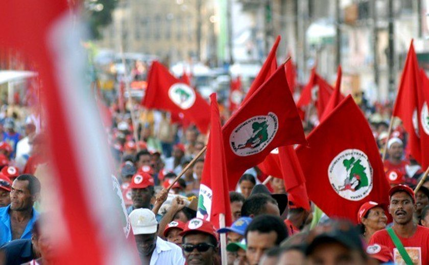 'Pacote anti-MST' volta à CCJ da Câmara com projeto que dispensa ordem judicial para a retirada de invasores