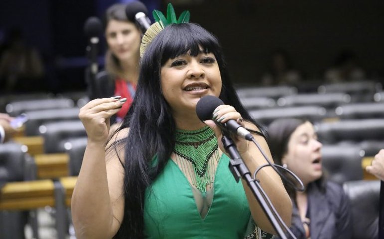 Câmara aprova aumento de pena para mineração ilegal em terras indígenas