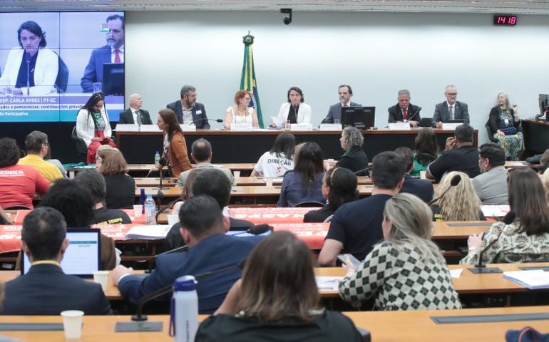 Projeto da Câmara sobre emendas pode 'agravar corrupção', afirmam entidades