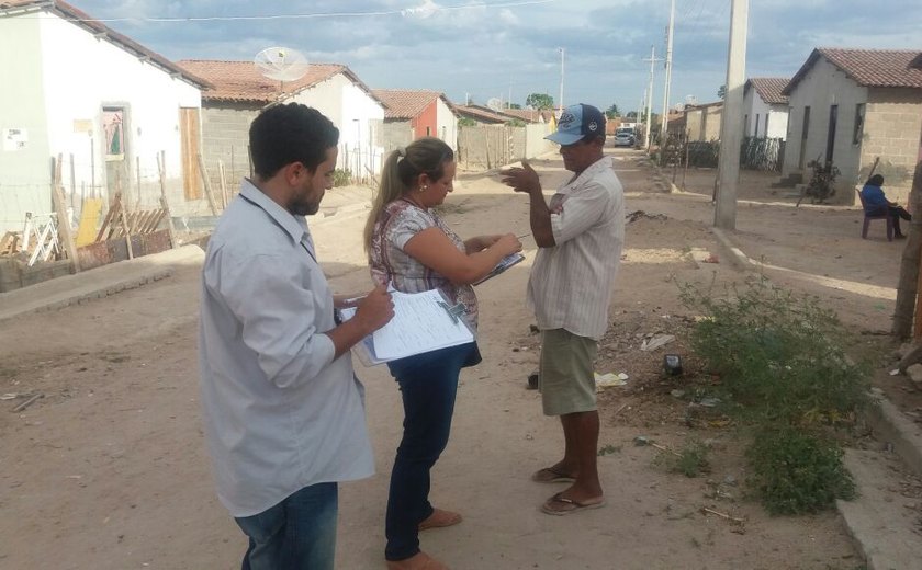 Prefeitura de Delmiro Gouveia auxila Governo do Estado na regularização dos moradores das 369 casas