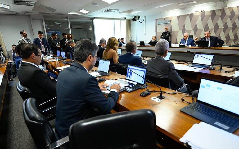 Novas funções comissionadas no STJ são aprovadas na CCJ e seguem ao Plenário