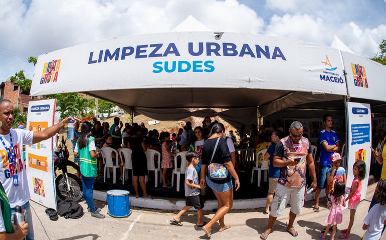 Desenvolvimento Sustentável encerra semana de ações na Grota das Piabas, no Jacintinho