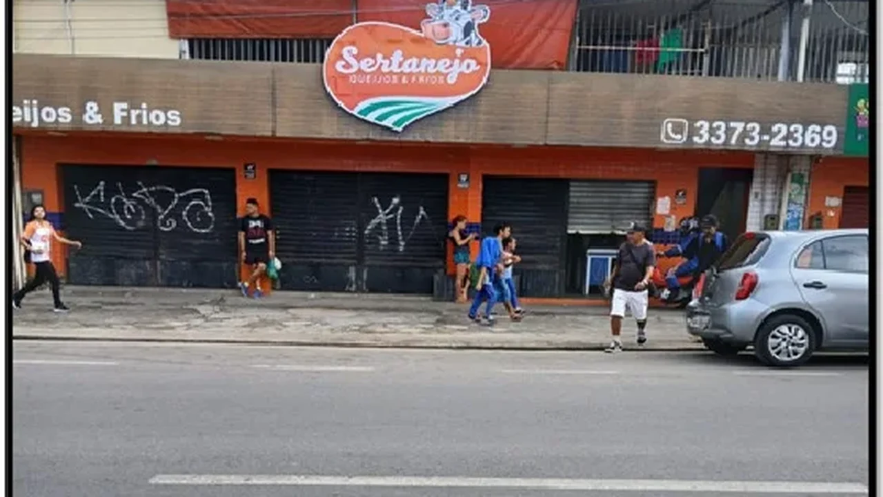 Vereador Aldo Loureiro solicita repintura de faixas de pedestres no Jacintinho