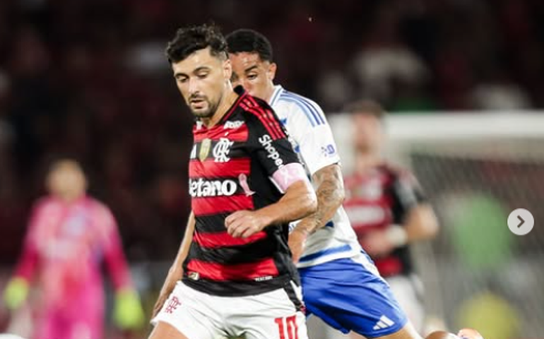 Flamengo e Cruzeiro fazem jogo movimentado, mas não tiram o zero do placar no Maracanã