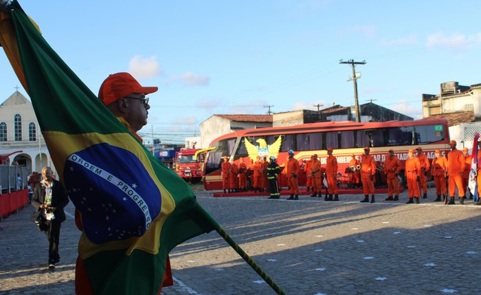 Evento reuniu autoridades civis e militares, marcado por homenagens e pela promoção de 403 praças