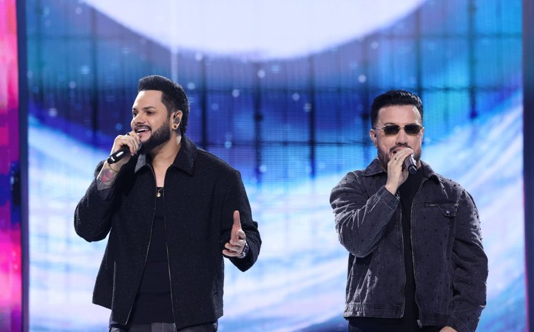 Diego & Victor Hugo lançam “Errado o Triplo (Ôh Perigo)”, primeira faixa do DVD “O Décimo”