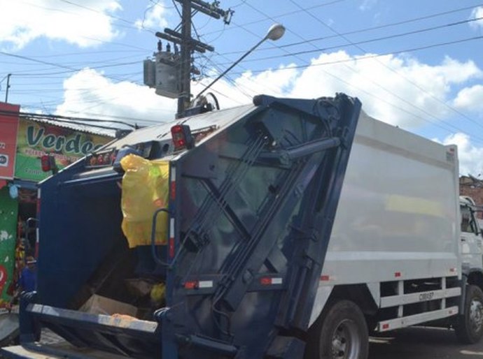 Prefeitura de Porto Calvo determina horário fixo da coleta de lixo