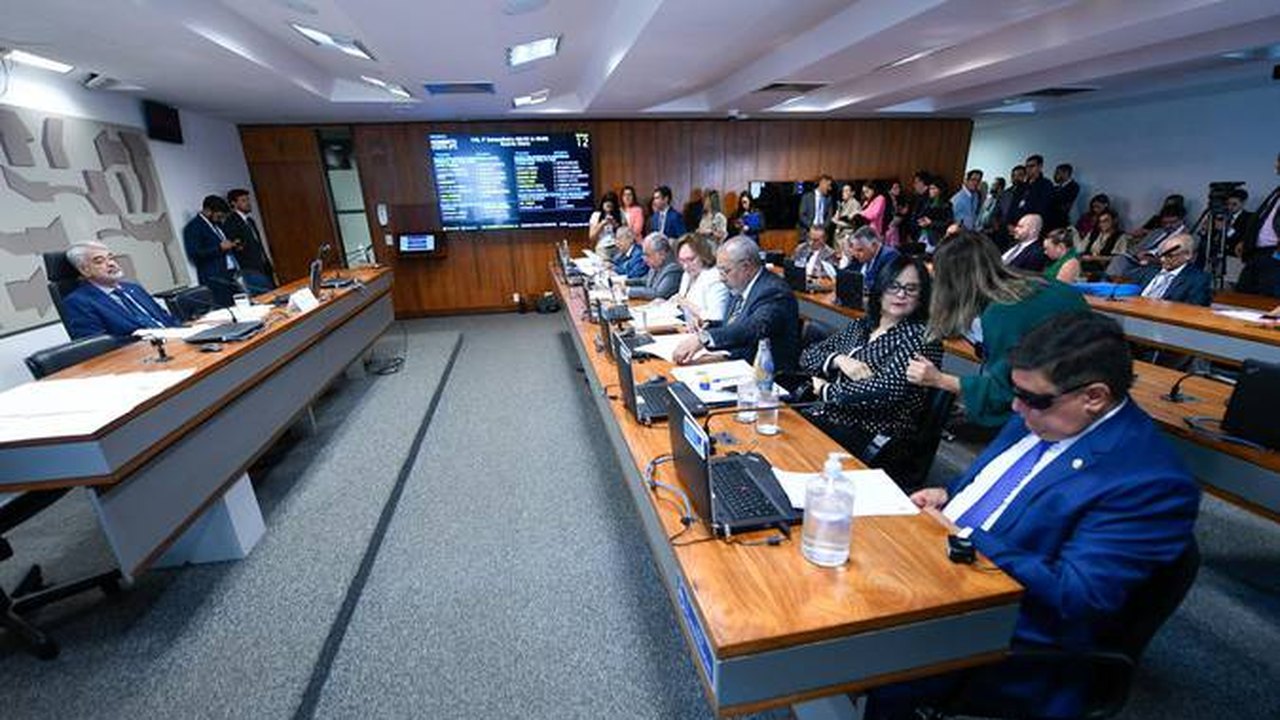Projeto que inclui vacina nonavalente contra HPV no SUS segue para Câmara