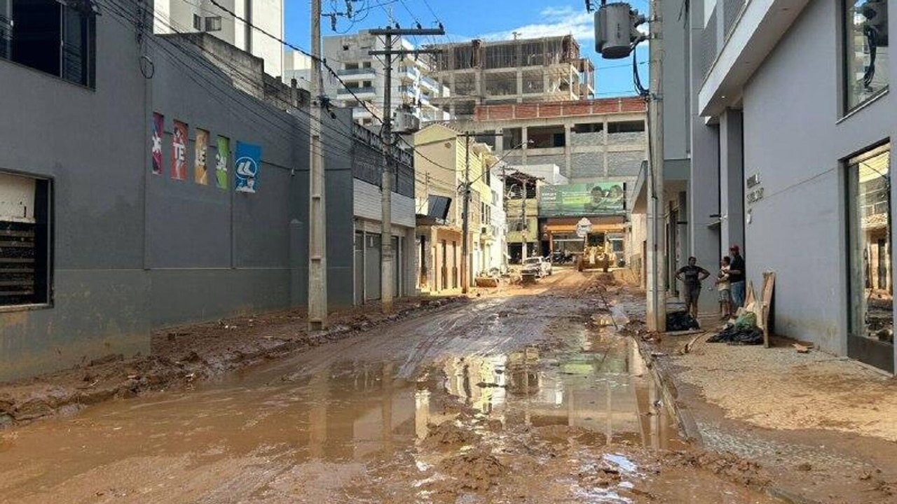 Desastres climáticos afetaram mais de 336 mil pessoas no Brasil em 2025