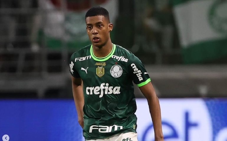 Vanderlan deve substituir Piquerez contra Bahia e se diz pronto para 'jogo duro' em Salvador