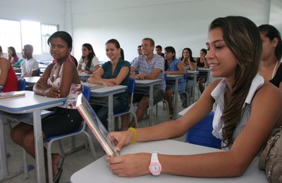  Seduc oferece mais de duas mil vagas para Projovem em AL