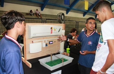 Projetos sustentáveis vencem Mostra de Robótica do Encontro Estudantil