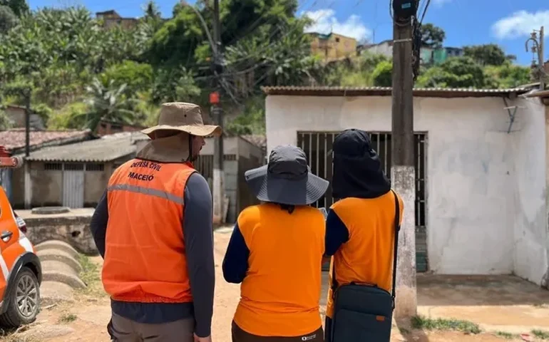 Defesa Civil intensifica mapeamentos em Maceió para prevenir desastres em áreas de risco