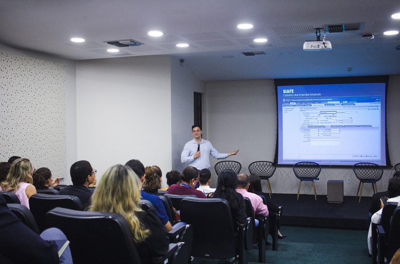 Estado alinha novos procedimentos para execução de emendas parlamentares