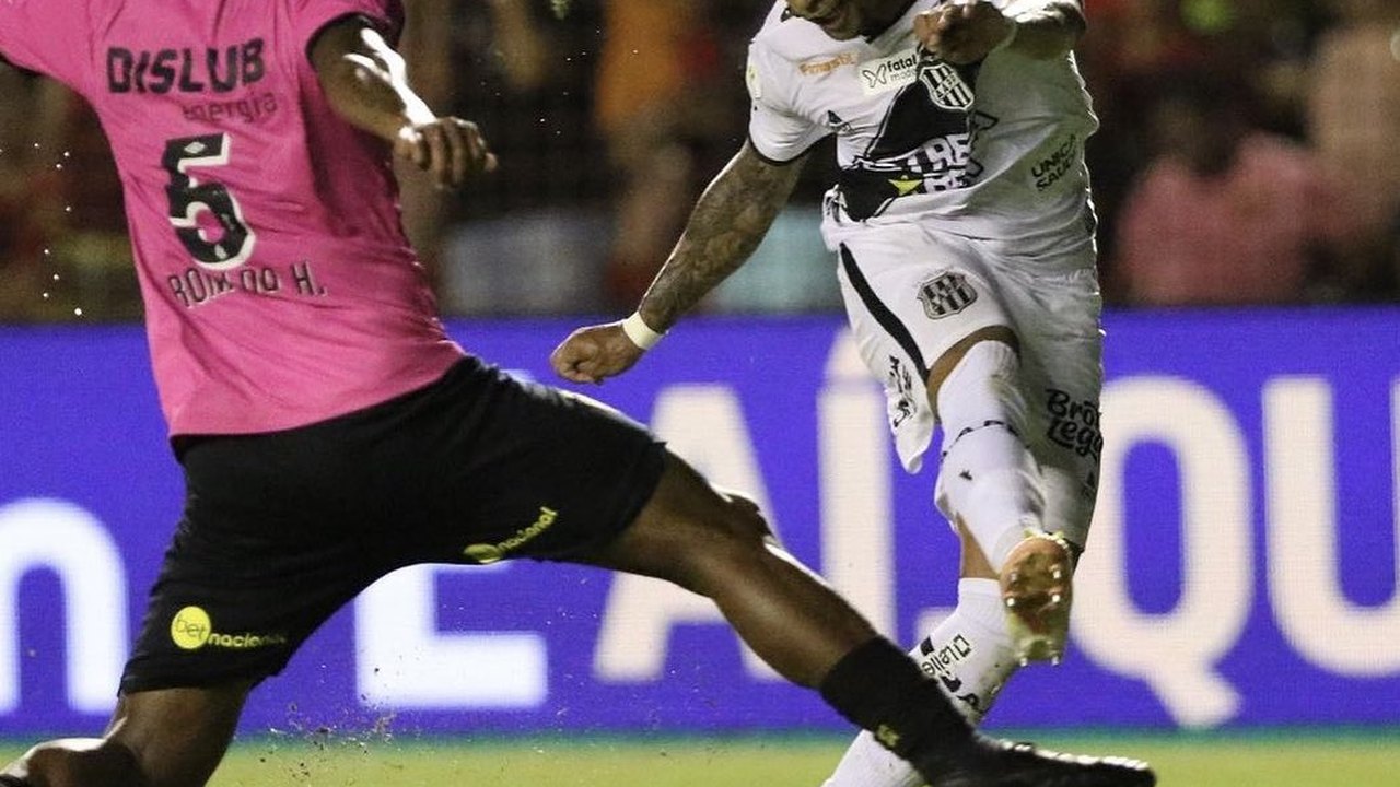 Técnico da Ponte Preta confia em união para evitar rebaixamento na Série B