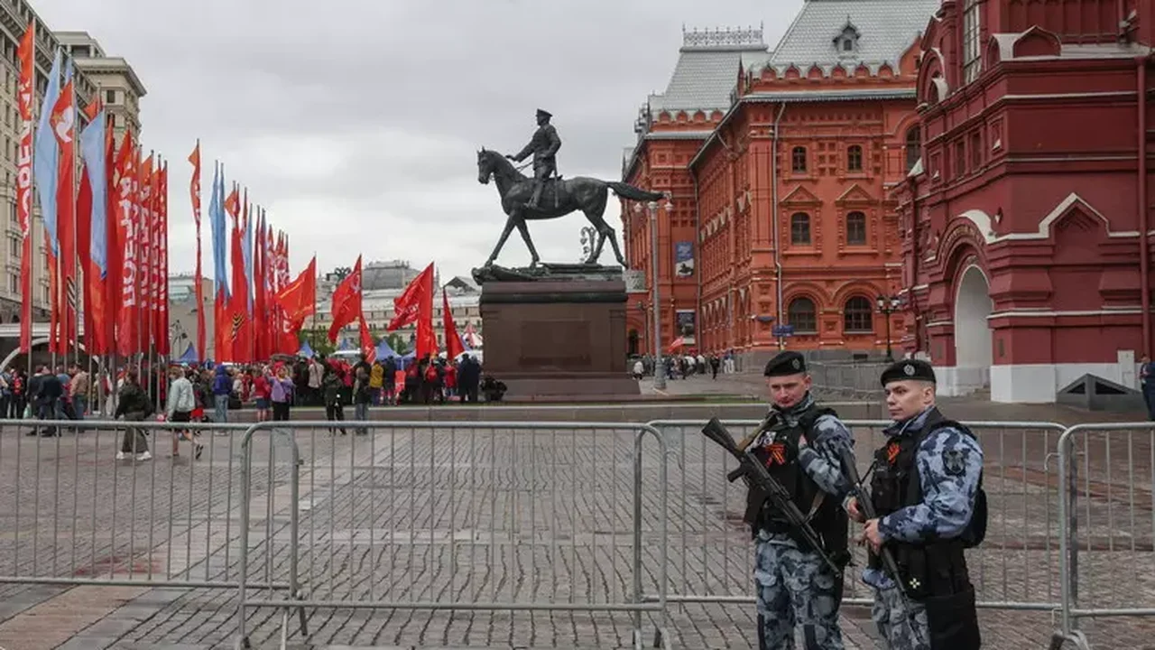 Moscou recebe decoração especial para a III Cúpula Rússia–África
