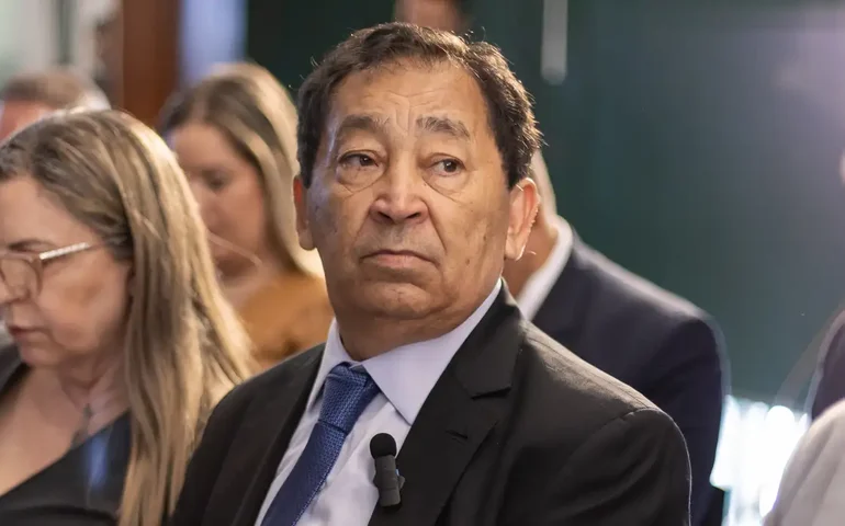 MP denuncia suspeitos de simular atentado contra ex-prefeito