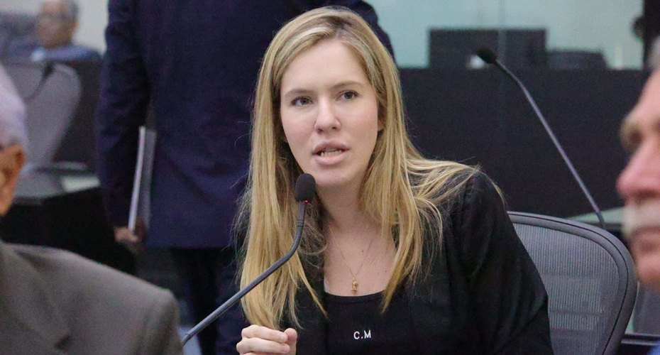 'Perdoada após ajudar a matar o filho': Cibele Moura repudia perdão judicial a mãe de Henry Borel