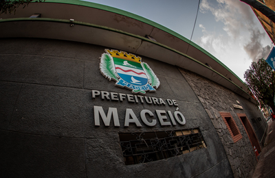 Prefeitura de Maceió antecipa salário de fevereiro nesta sexta