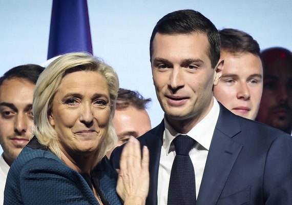 Estagnação econômica e 'submissão a Washington' levaram a Europa a pender para o 'antissistema'