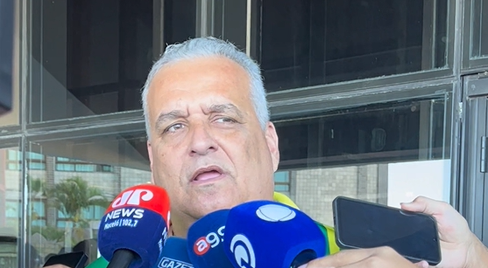 Alfredo Gaspar concedeu entrevista coletiva antes de evento com lideranças políticas do interior alagoano