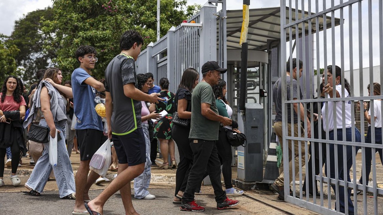 Teste o corretor de redação do Enem que estima sua nota sobre envelhecimento