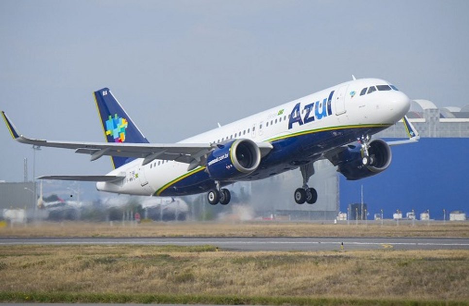 voo-avião-azul