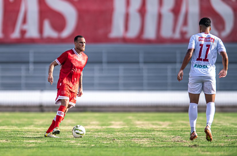 CRB pressiona, bate CSE por 1 a 0 e estreia com vitória no Estadual