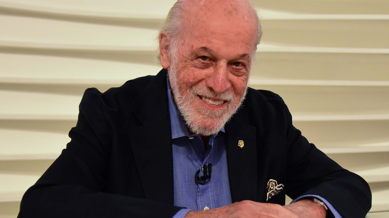 Morre o cartunista Paulo Caruso aos 73 anos