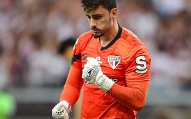 Wellington Rato e Igor Vinícius treinam e devem reforçar o São Paulo diante do Guarani