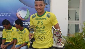 Cássio Oliveira é promessa no boxe brasileiro/ Foto: portal A8SE