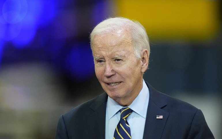 Mídia: Biden quer bloquear exploração de petróleo em mais de 250 mi de hectares de águas dos EUA