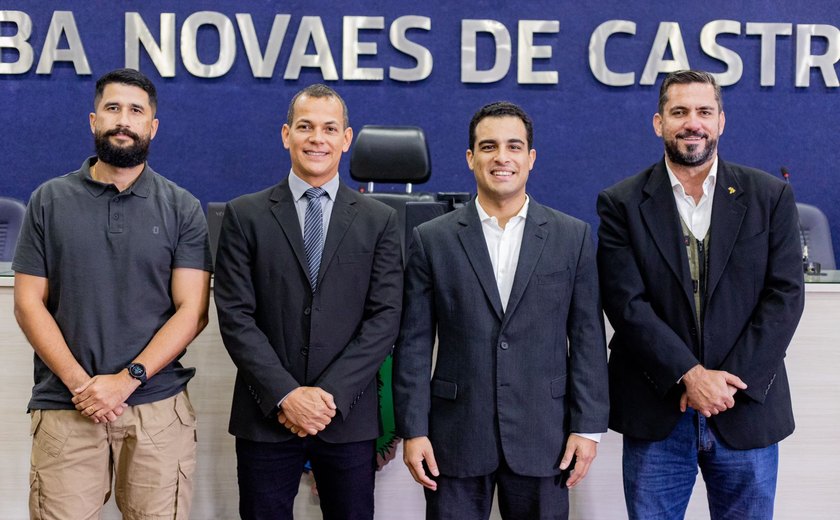 Suplente Alex Anselmo assume vaga na Câmara Municipal de Maceió