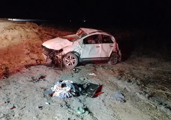 Homem morre após capotamento na AL-220, em São Miguel dos Campos