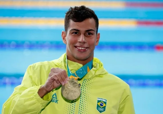 Brasil leva 2 ouros e fecha o 1º dia da natação no Pan com 6 medalhas; Rabelo brilha no skate