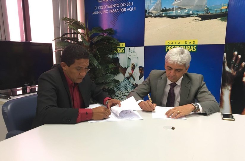 Caixa Econômica doa equipamentos de informática à Prefeitura de Palmeira