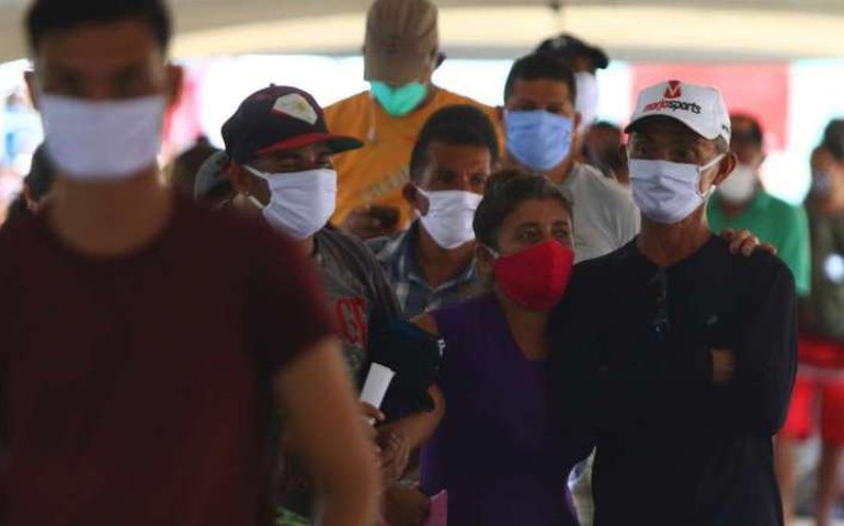 Três em cada dez brasileiros conhecem uma pessoa que morreu pelo novo coronavírus