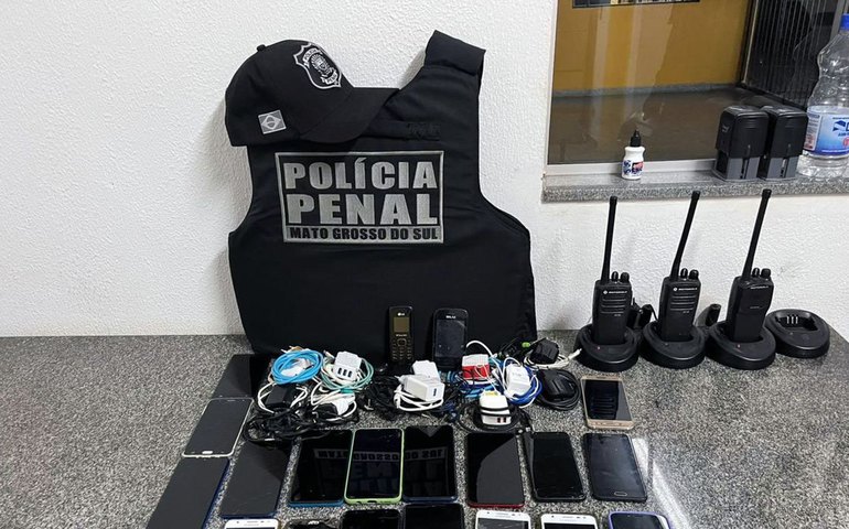 Operação Mute já apreendeu 8,5 mil celulares em presídios desde 2023