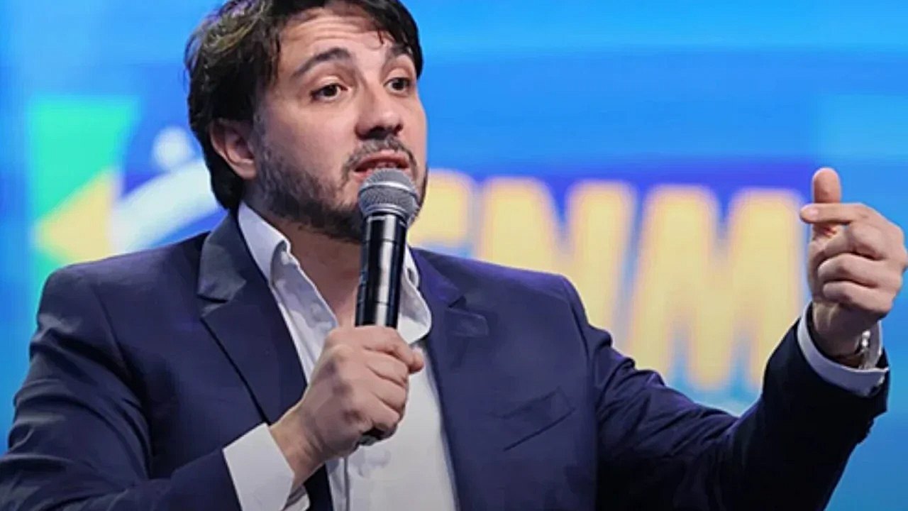 Partido Missão oficializa Renan Santos como candidato à Presidência