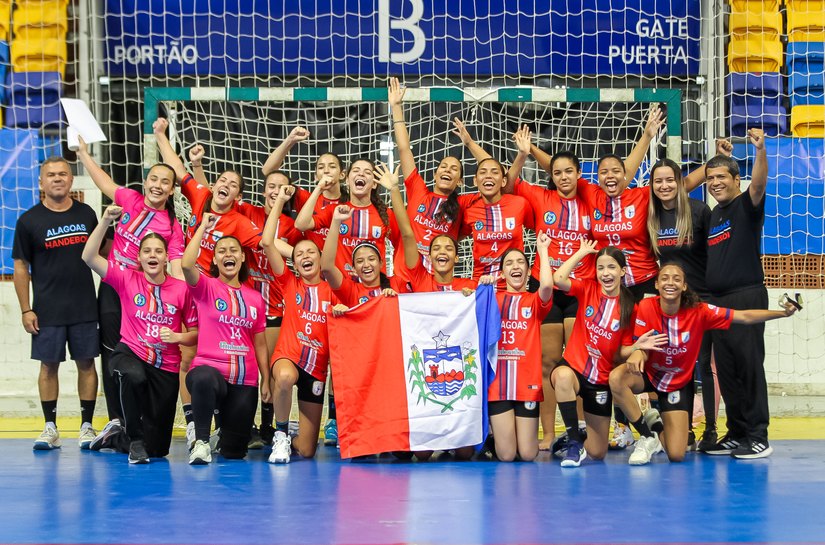 No lugar mais alto do pódio: Seleções do estado vencem brasileiro são campeãs infantis