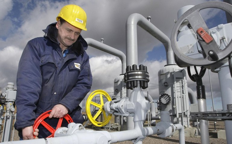 Rússia interrompe fornecimento de gás pela Ucrânia devido ao término do acordo, diz Gazprom