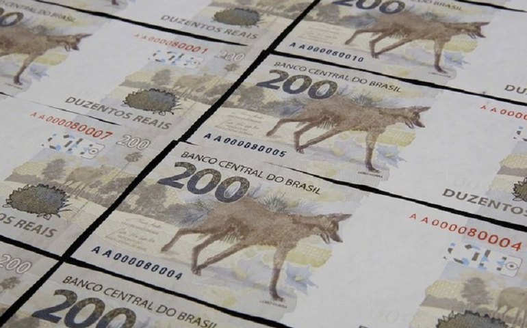 Juiz nega proibir a produção e distribuição de notas de R$ 200