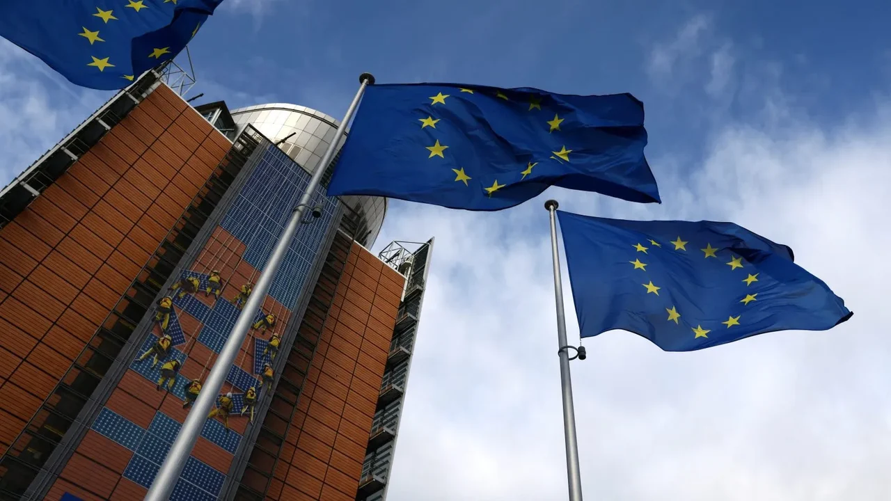 União Europeia tenta reabrir canais de diálogo com a Rússia