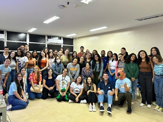 Projeto de extensão TECA realiza acolhimento de novos integrantes no HUPAA com foco na humanização hospitalar
