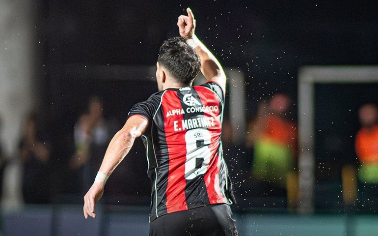 Vitória vira sobre Fortaleza e conquista o penta da Copa do Nordeste