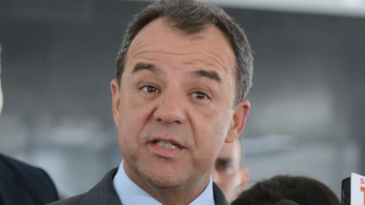Juíza manda expedir alvará para soltar Sérgio Cabral